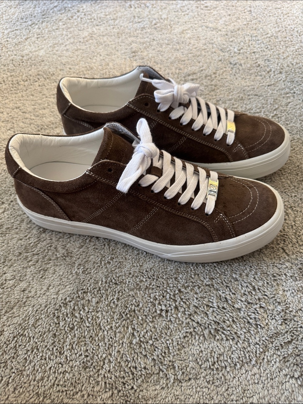 Collegium low top suede sneakers